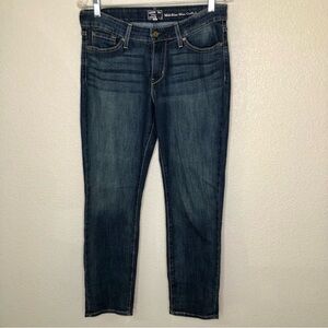 Levi Strauss Signature Mid Rise Slim Cuffed Jeans
Size 8 Waist 29